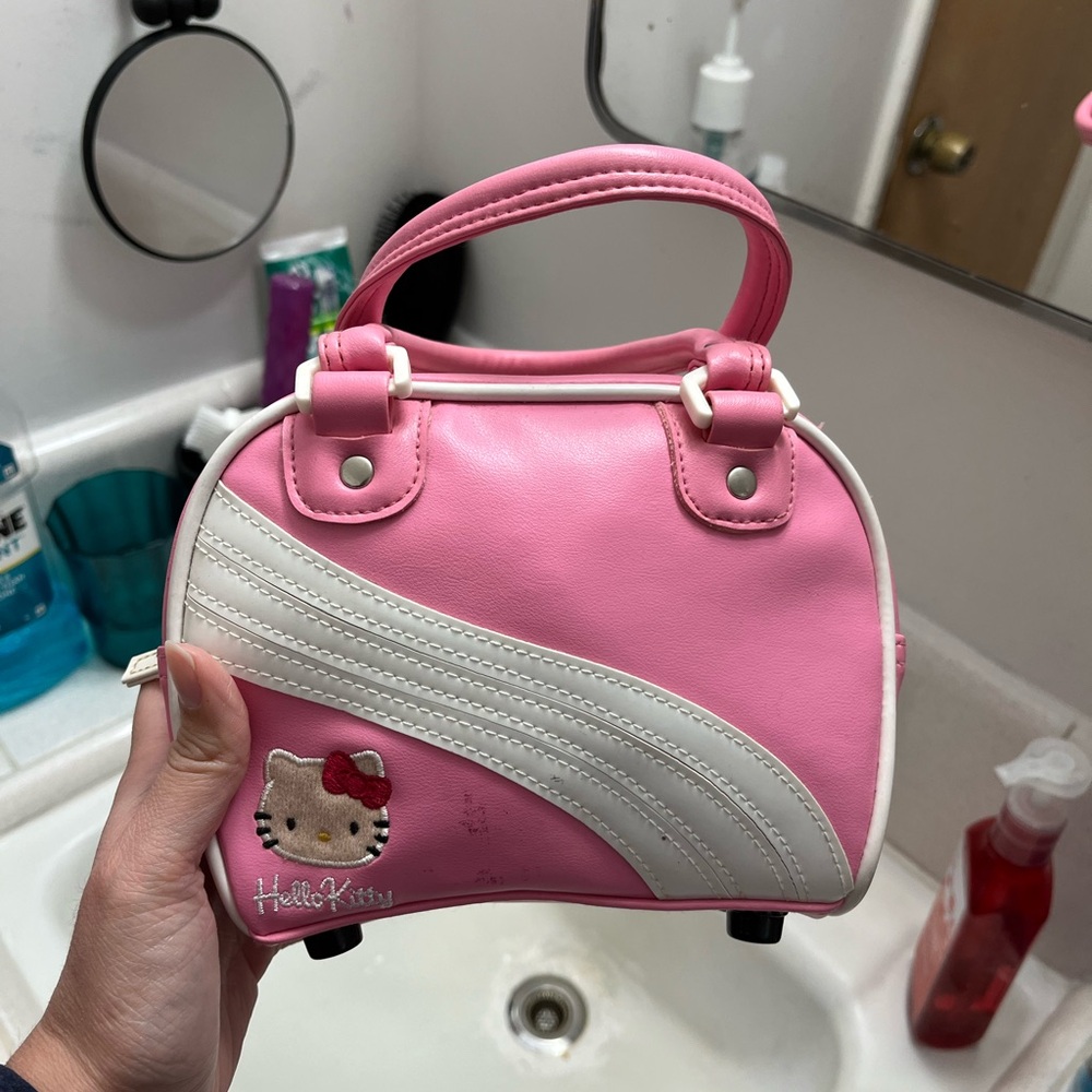 Hello Kitty Pink and White Handbag